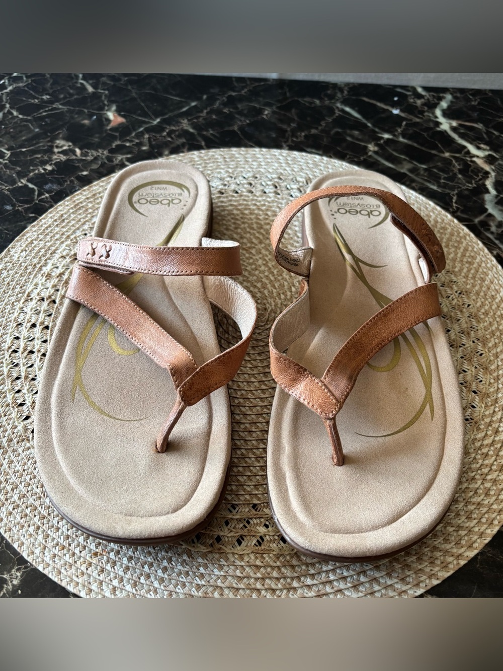ABEO Benefit Leather Flip Flops - women’s 12 - B.I.O. System WP10 Thong Sandals